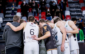 Dubultam kārtējais ''double-double''; valmierieši piekāpjas spēcīgajai ''Kalev/Cramo''