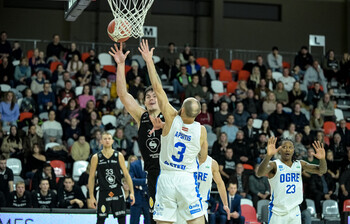 Zelizņakam
