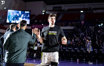 Laipni lūdzam Valmierā, AJ Pacher!