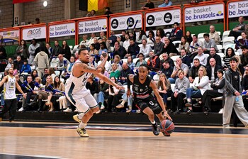 VALMIERA GLASS VIA pievienojas amerikāņu saspēles vadītājs Darren Williams!