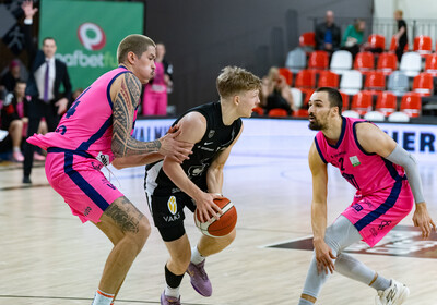 LBL Play-off, VALMIERA GLASS VIA : Rīgas Zeļļi