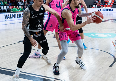 LBL Play-off, VALMIERA GLASS VIA : Rīgas Zeļļi