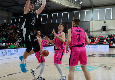 LBL Play-off, VALMIERA GLASS VIA : Rīgas Zeļļi