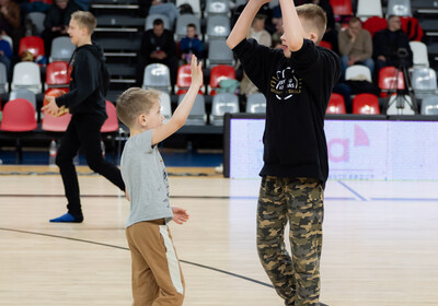 LBL Play-off, VALMIERA GLASS VIA : Rīgas Zeļļi