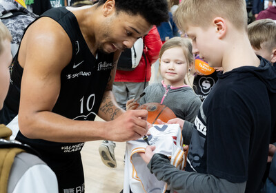 LBL Play-off, VALMIERA GLASS VIA : Rīgas Zeļļi