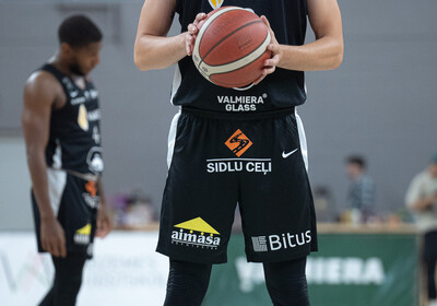 LAT-EST: VALMIERA GLASS VIA - BK Liepāja