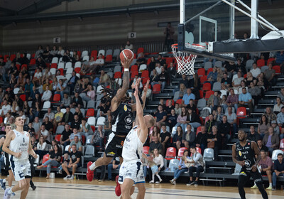 LAT-EST: VALMIERA GLASS VIA - BK Liepāja