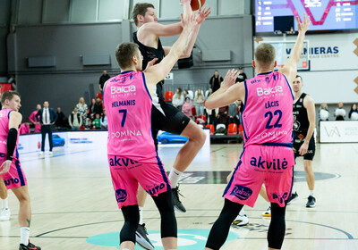 LAT-EST: VALMIERA GLASS VIA - Rīgas Zeļļi