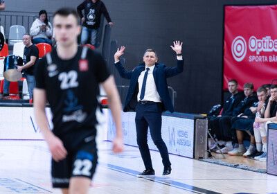 LAT-EST: VALMIERA GLASS VIA - Parnu Sadam