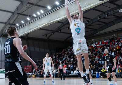 LAT-EST: VALMIERA GLASS VIA - Parnu Sadam