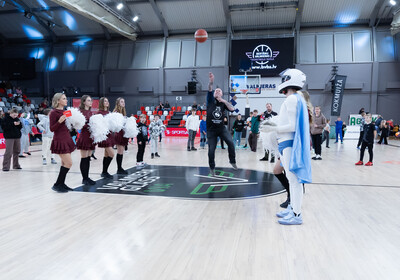 LAT-EST: VALMIERA GLASS VIA - Parnu Sadam