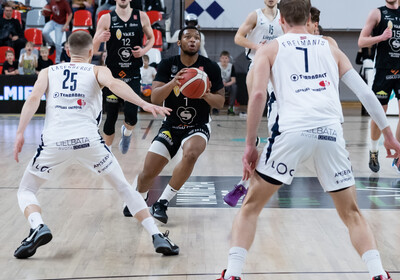 LBL 1/4 fināla 3.spēle, VALMIERA GLASS VIA : BK Liepāja