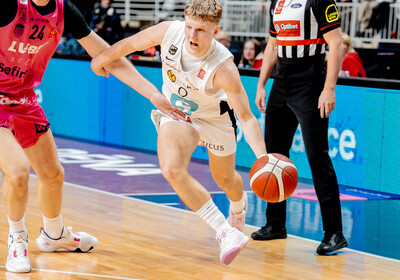 LBL Bronzas sērijas 1.spēle, VALMIERA GLASS VIA : Rīgas Zeļļi