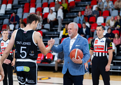 LAT-EST: VALMIERA GLASS VIA - BK Ogre