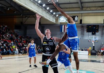 LAT-EST: VALMIERA GLASS VIA - BK Ogre