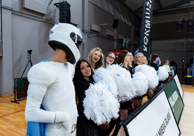 LAT-EST: VALMIERA GLASS VIA - BK Ogre