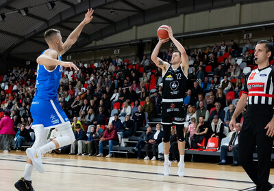 LAT-EST: VALMIERA GLASS VIA - BK Ogre