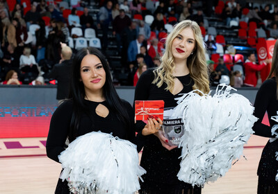 LAT-EST: VALMIERA GLASS VIA - BK Ogre