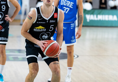 LAT-EST: VALMIERA GLASS VIA - BK Ogre