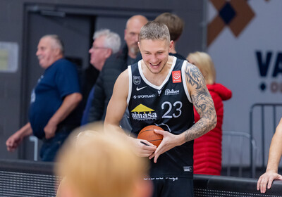 ENBL: VALMIERA GLASS VIA : Fyllingen Lions