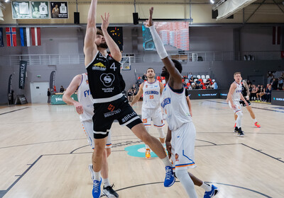 ENBL: VALMIERA GLASS VIA : Fyllingen Lions