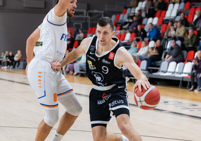 ENBL: VALMIERA GLASS VIA : Fyllingen Lions