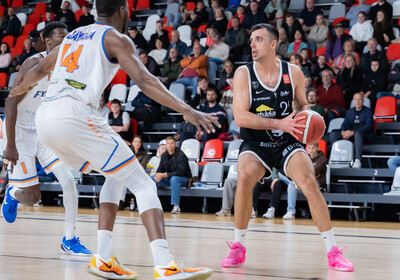 ENBL: VALMIERA GLASS VIA : Fyllingen Lions
