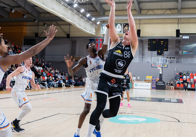 ENBL: VALMIERA GLASS VIA : Fyllingen Lions