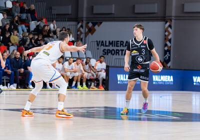 ENBL: VALMIERA GLASS VIA : Fyllingen Lions