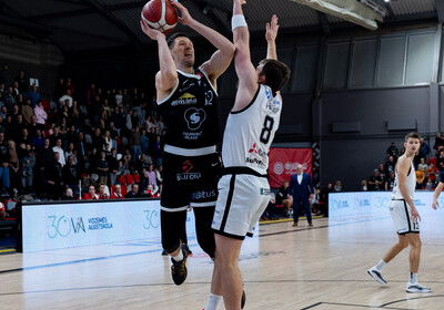 LAT-EST: VALMIERA GLASS VIA : Keila Coolbet