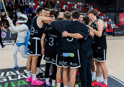 LAT-EST: VALMIERA GLASS VIA : Keila Coolbet