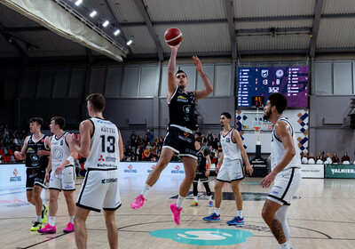 LAT-EST: VALMIERA GLASS VIA : Keila Coolbet