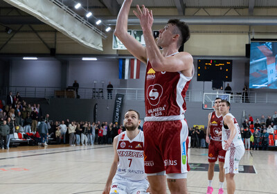LAT-EST: VALMIERA GLASS VIA : BK Ventspils