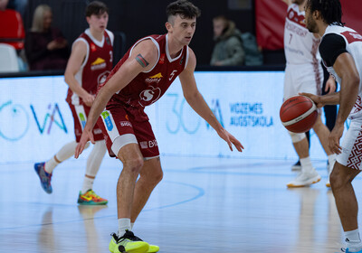 LAT-EST: VALMIERA GLASS VIA : BK Ventspils