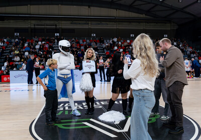 LAT-EST: VALMIERA GLASS VIA : Keila KK