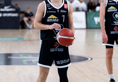 LAT-EST: VALMIERA GLASS VIA : Keila KK