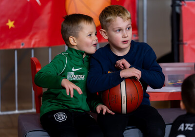 LAT-EST: VALMIERA GLASS VIA : Keila KK