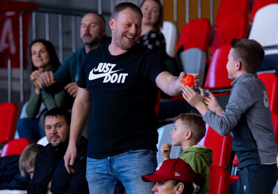 LAT-EST: VALMIERA GLASS VIA : Keila KK