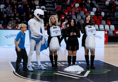 LAT-EST: VALMIERA GLASS VIA : Keila KK