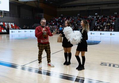 ENBL: VALMIERA GLASS VIA : Hefte Helfen Bulls Kapfenberg