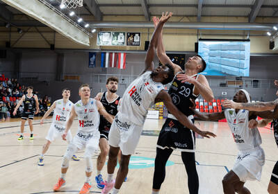 ENBL: VALMIERA GLASS VIA : Hefte Helfen Bulls Kapfenberg