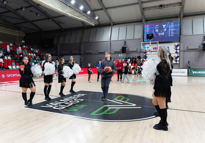 ENBL: VALMIERA GLASS VIA : Hefte Helfen Bulls Kapfenberg