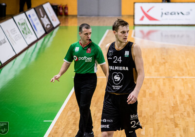 LAT-EST: VALMIERA GLASS VIA – VEF RĪGA