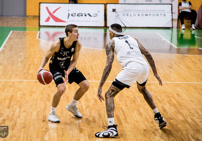 LAT-EST: VALMIERA GLASS VIA – VEF RĪGA