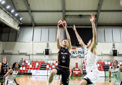 LAT-EST: VALMIERA GLASS VIA – VEF RĪGA