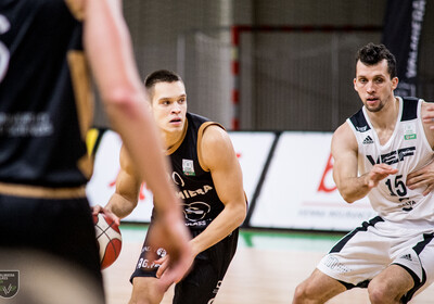 LAT-EST: VALMIERA GLASS VIA – VEF RĪGA