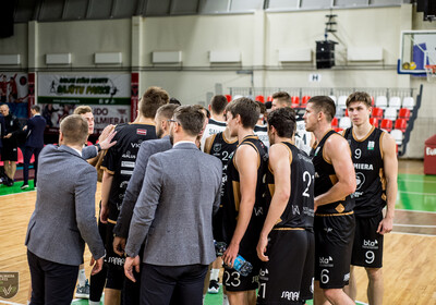 LAT-EST: VALMIERA GLASS VIA – VEF RĪGA