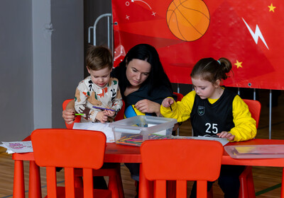 LAT-EST: VALMIERA GLASS VIA : Rīgas Zeļļi