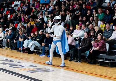 LAT-EST: VALMIERA GLASS VIA : Rīgas Zeļļi