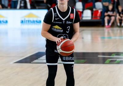 LAT-EST: VALMIERA GLASS VIA : Rīgas Zeļļi